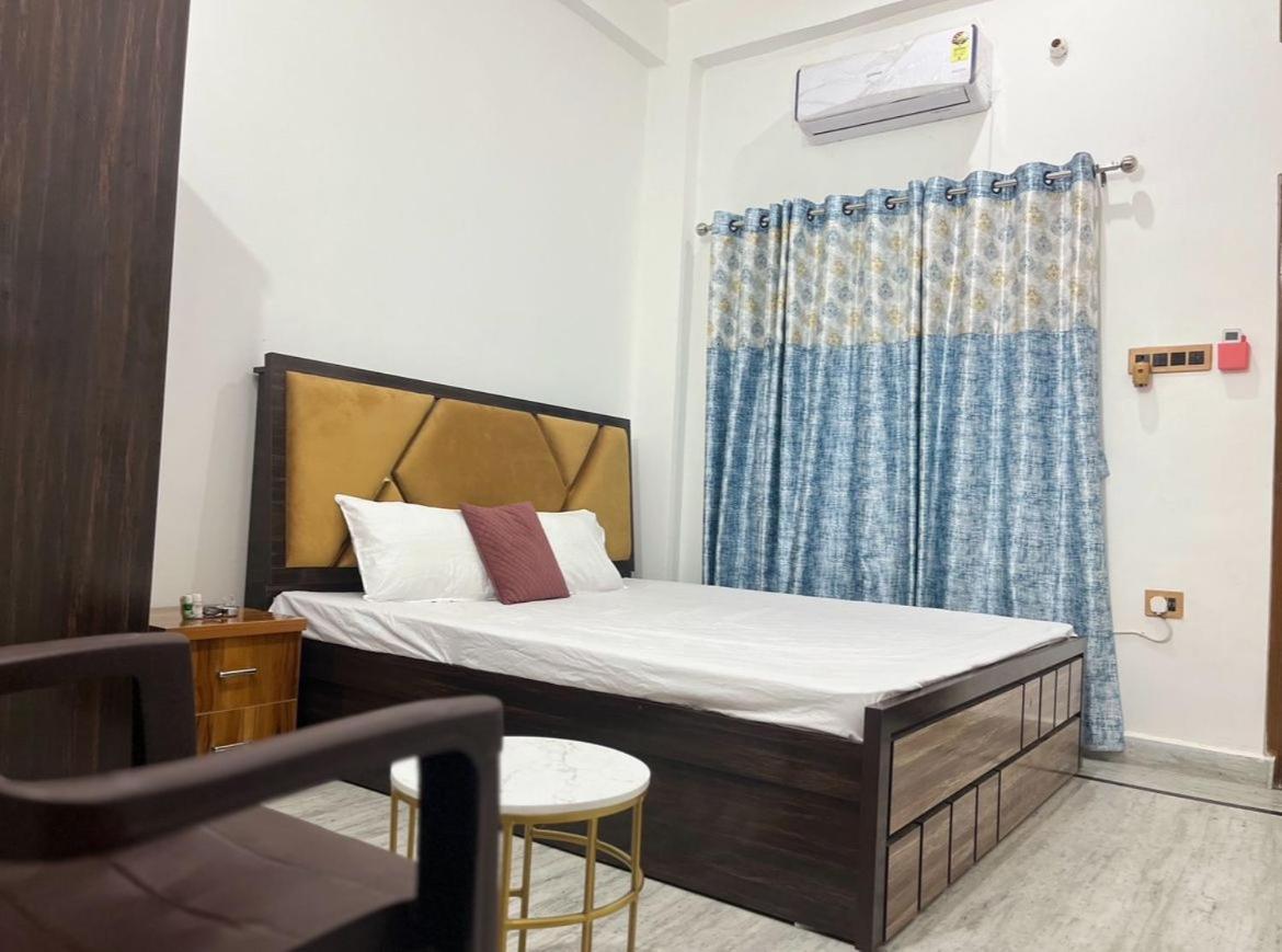 Shri Ram International Home Stay Ayodhya Eksteriør bilde